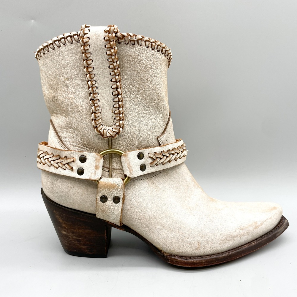 Cleo Wolf Womens 9 B Willow Western Harness Boots White Distressed Leather Boho